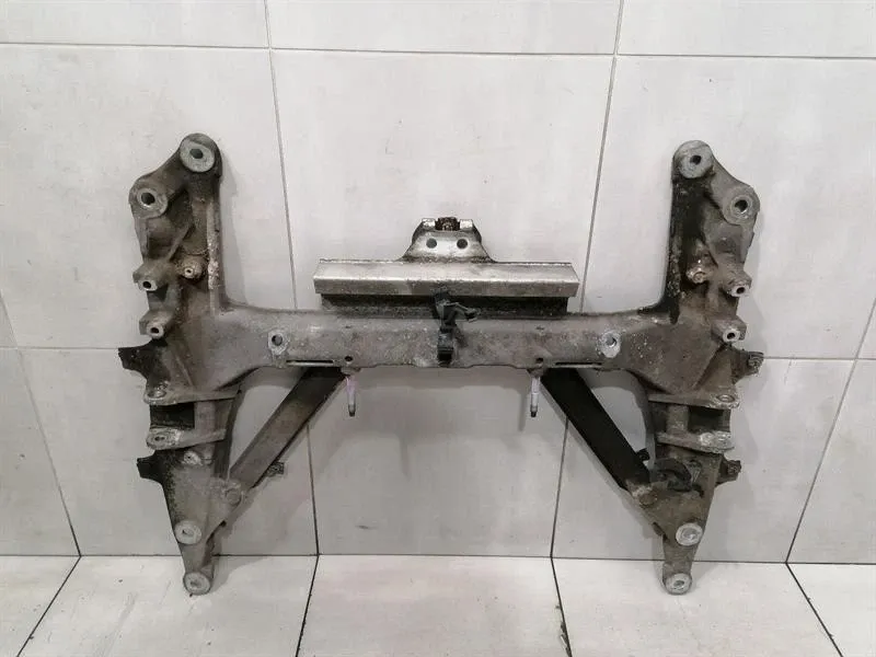 Porsche 911 (997) Porsche 911 997 Beam Subframe Front 99734108111 C4 Front Axle Carrier Body type: Convertible
Fuel: Petrol