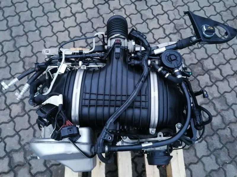 Porsche 911 (991) Porsche 911 991 GT3RS Mk1 4.0 Engine MA176 Engine COMPLETE Body type: Coupe
Fuel: Petrol