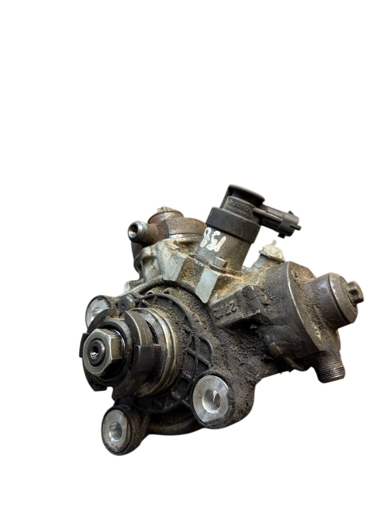 Volvo S60 Fuel injection pump, diesel 0445010681 31372081 Fuel injection pump, diesel...