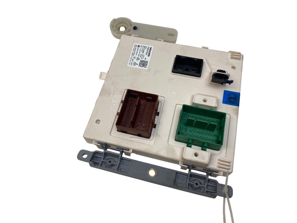 Volvo XC90 Fuse box 36013370 Fuse box VOLVO XC90 II (2014-)

Part c...