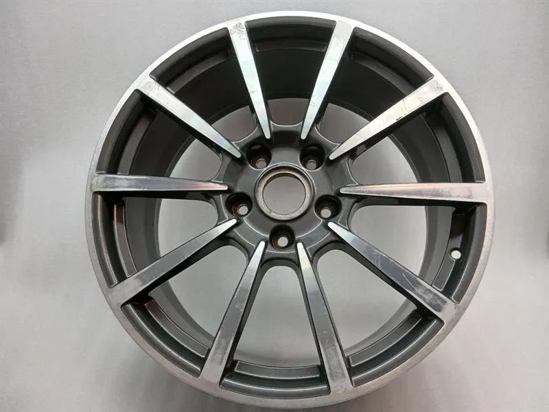 Porsche 911 (991) Porsche 911 991 Alloy Wheel 99136271100 Turbo IV 8.5J x 20 ET49 Rim Body type: Convertible
Fuel: Petrol