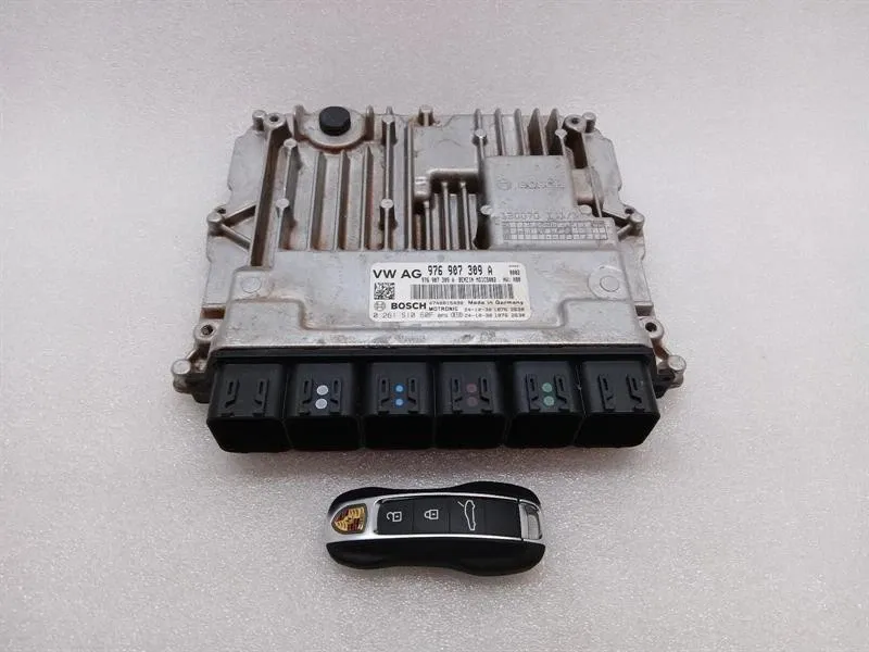 Porsche Panamera Porsche Panamera 976 G3 2024-2026 Engine ECU 976907309A + KEY Engine Control Unit Body type: Hatchback
Fuel: Hybrid