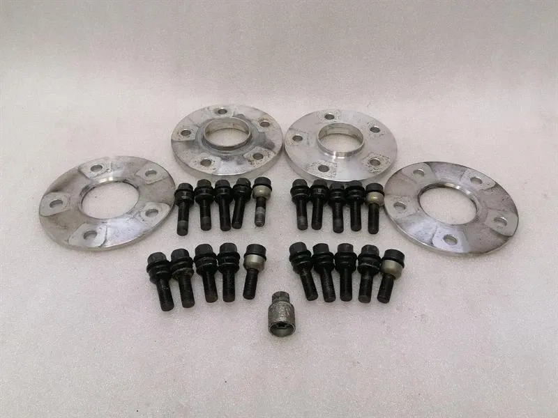 Porsche 911 (991) Porsche 911 991 Wheel Spacer Set 5X130 CB71.6 FLANGE Wheel Spacers Set Body type: Coupe
Fuel: Petrol