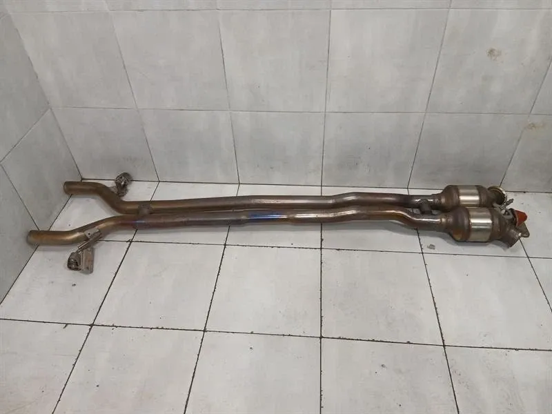 Porsche Panamera Porsche Panamera 976 Down Pipe 976254221AY Exhaust Muffler System Secondary Cat