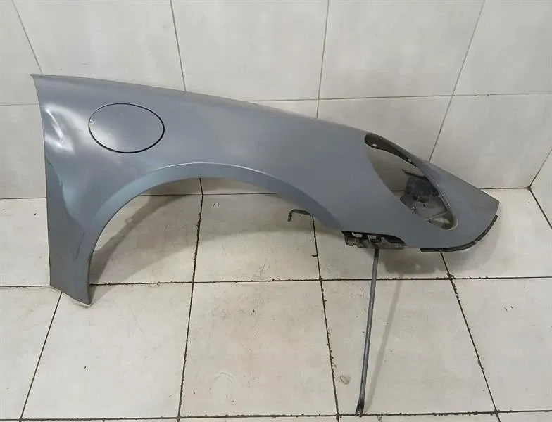 Porsche 911 (992) Porsche 911 992 Right Wing 992821102Y Right Fender FAULTY Body type: Convertible
Fuel: Petrol