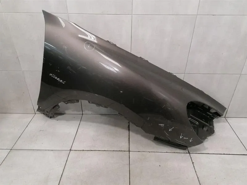 Porsche Cayenne Porsche Cayenne 958 92A Right Wing 7P5821168A Right Fender Body type: SUV
Fuel: Petrol