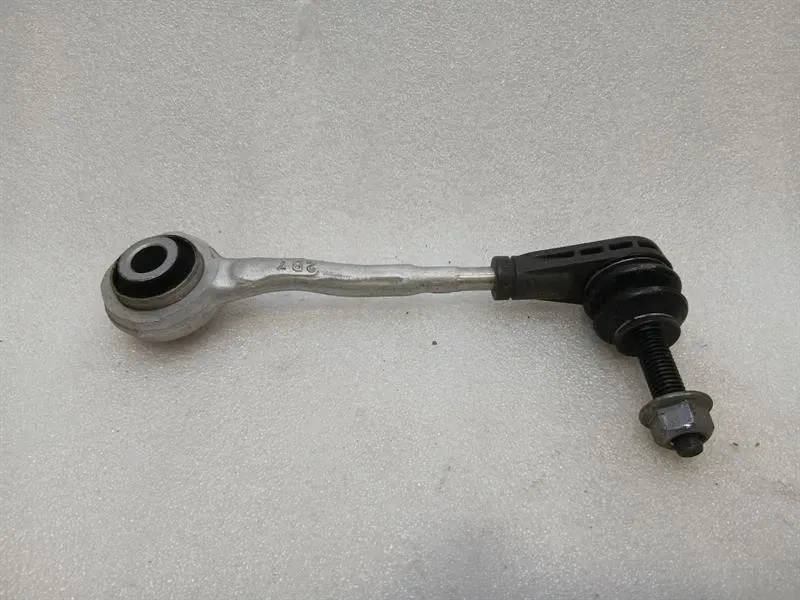 Chevrolet Corvette (C8) Chevrolet Corvette C8 Left Rear Wishbone 84821501 Rear Stabilizer Shaft