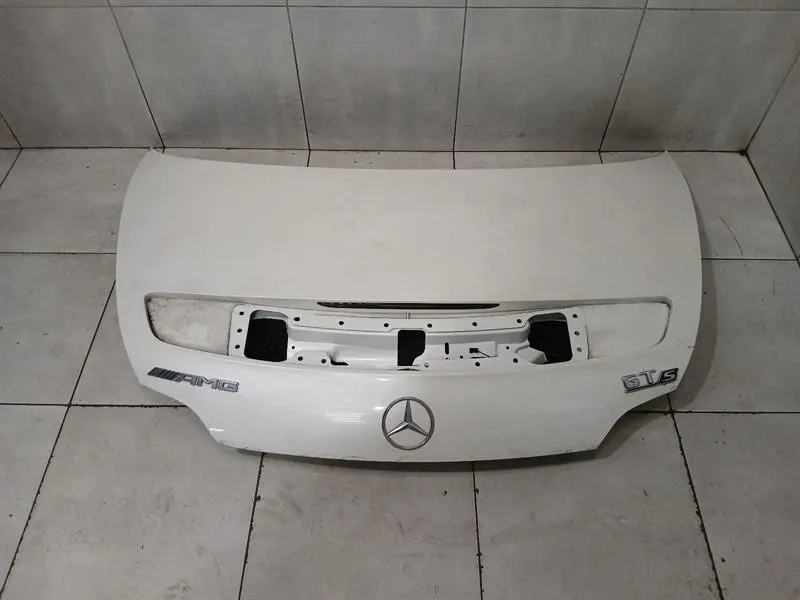 Mercedes-Benz G (W463) MERCEDES GT R190 ROADSTER BOAT LID A1907500800 TAILGATE Body type: Coupe
Fuel: Petrol