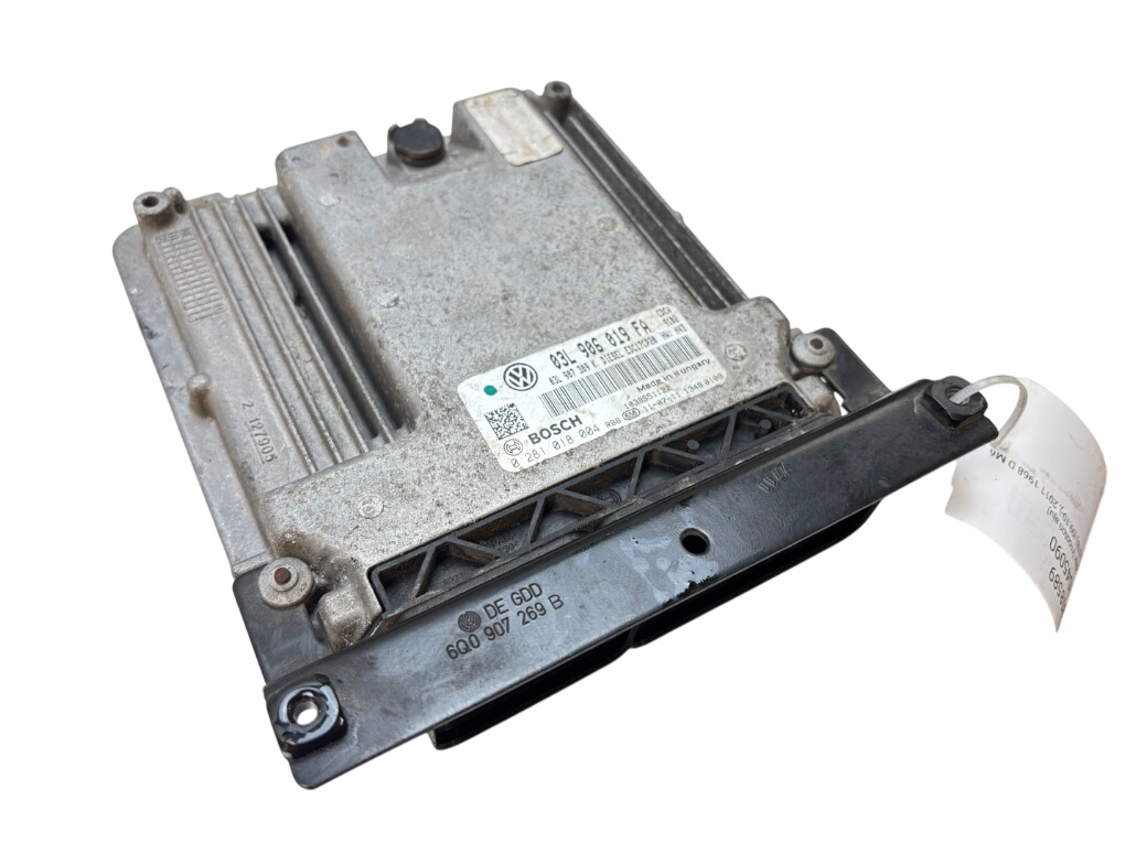 Volkswagen Amarok Engine control unit (ECU) Engine control unit (ECU) — VW AMAROK (2H_, S1B...