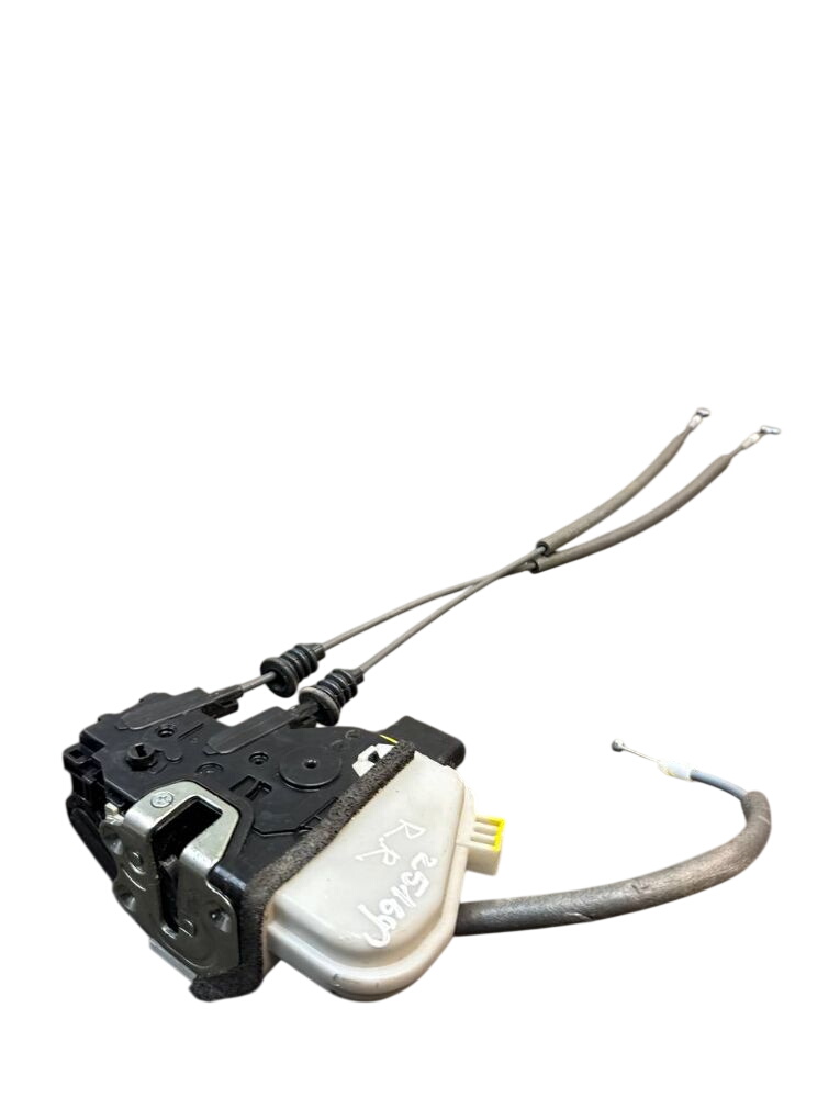Hyundai Santa Fe Door Lock Rear Right 814202W010 Door Lock Rear Right HYUNDAI SANTA F...