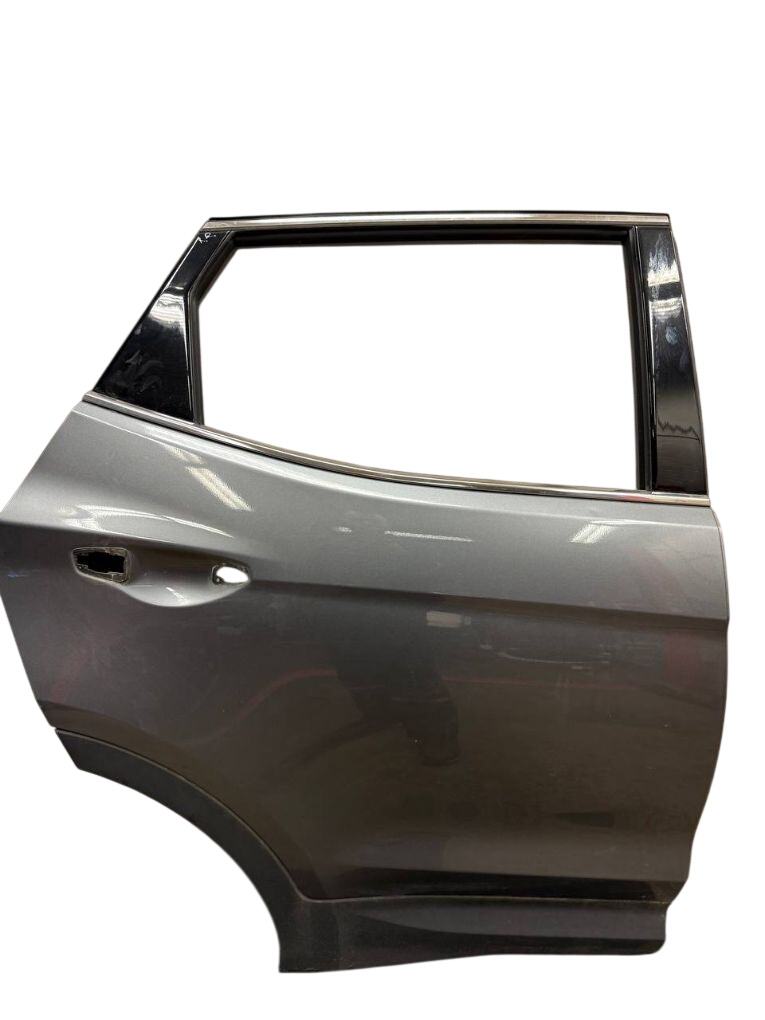 Hyundai Santa Fe Door Rear Right Door Rear Right HYUNDAI SANTA FE III (DM) (2012...