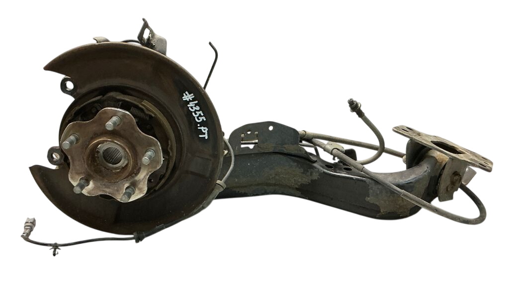 Nissan X-Trail Wheel bearing housing rear right 55501JG000 Wheel bearing housing rear right NIS...
