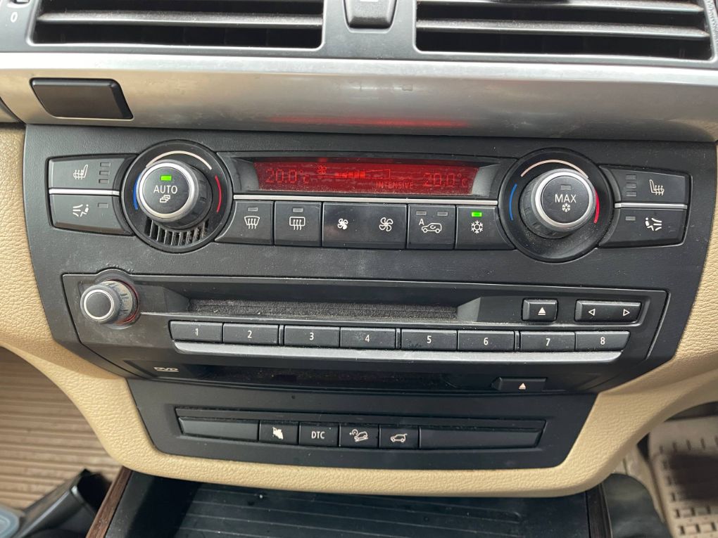 BMW X5 (E70) Radio