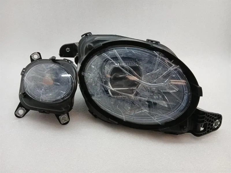 Bentley Bentayga Right Headlamp Bentley Bentayga 36A MK2 Right Headlight 36A941...