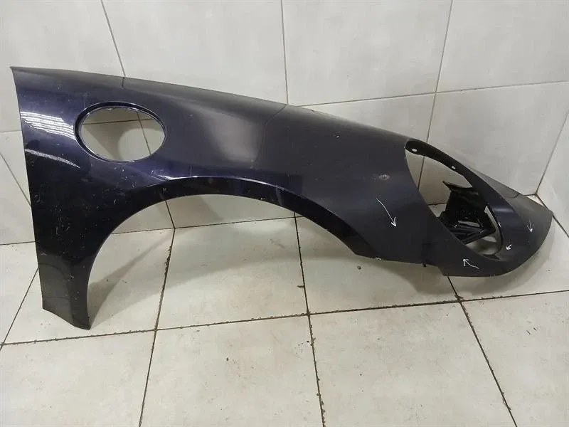Porsche 911 (992) Porsche 911 992 Right Wing 992821102Y Right Fender Body type: Convertible
Fuel: Petrol