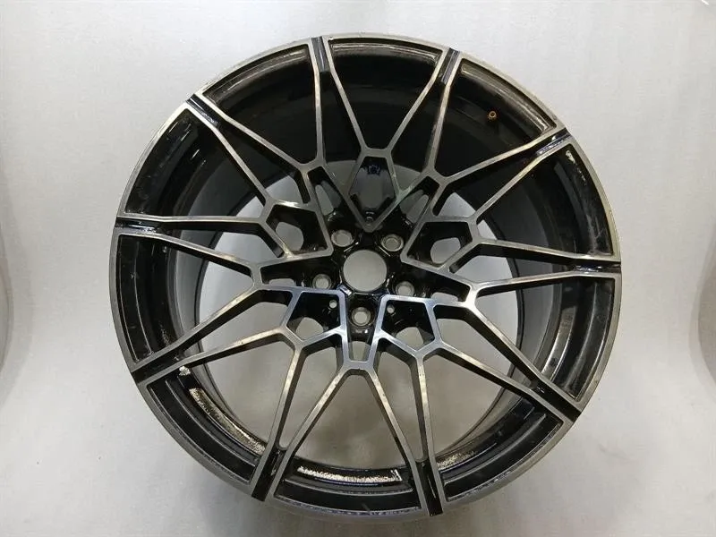 BMW 4 (G22 / G23 / G26)  BMW 4 G83 M4 Alloy Wheel 8093887 10.5j X20 IS20 Rim Body type: Convertible
Fuel: Petrol