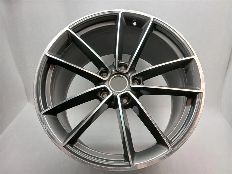 Porsche 911 (992) Porsche 911 992 Alloy Wheel 992601025J 11.5J x 21 ET67 Rim Body type: Convertible
Fuel: Petrol