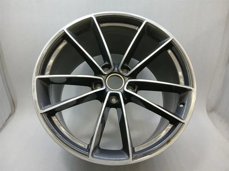Porsche 911 (992) Porsche 911 992 Alloy Wheel 992601025J 11.5J X21 ET67 Rim Body type: Convertible
Fuel: Petrol