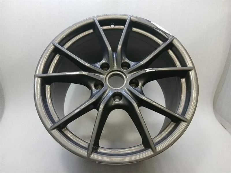 Porsche 911 (991) Porsche 911 991 Alloy Wheel 9913627600 Carrera S IV 11.5J x 20 ET56 Rim Body type: Convertible
Fuel: Petrol