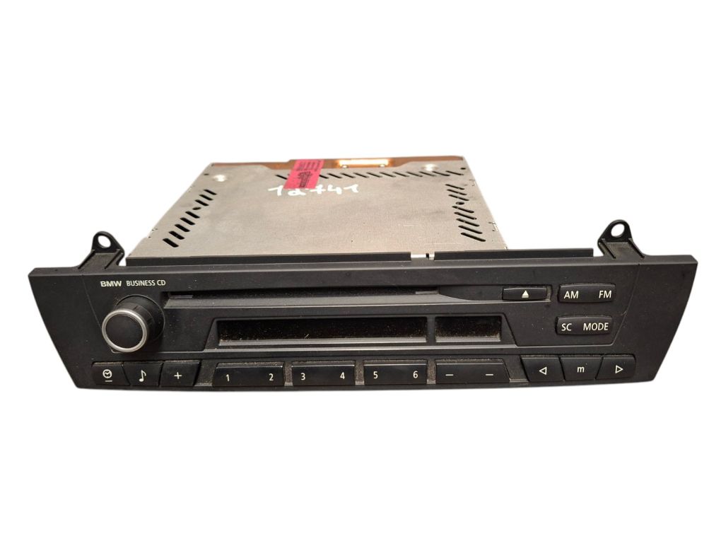 BMW X3 (E83) Radio Radio — BMW X3 (E83) (2004-2012) — 9205278-02

...