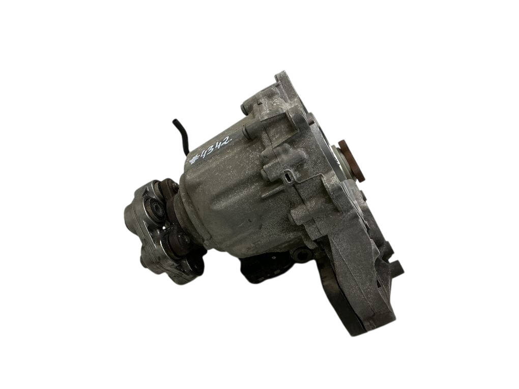BMW 5 (F10 / F11) Transfer case Transfer case — BMW 5 GRAN TURISMO (F07) (2009-...