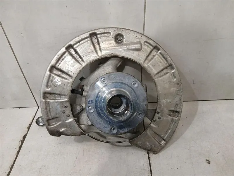 Porsche 911 (991) Porsche 911 991 Right Front Hub 99134115831 Wheel Bearing Housing Re Turbo Centre Lock Body type: Coupe
Fuel: Petrol