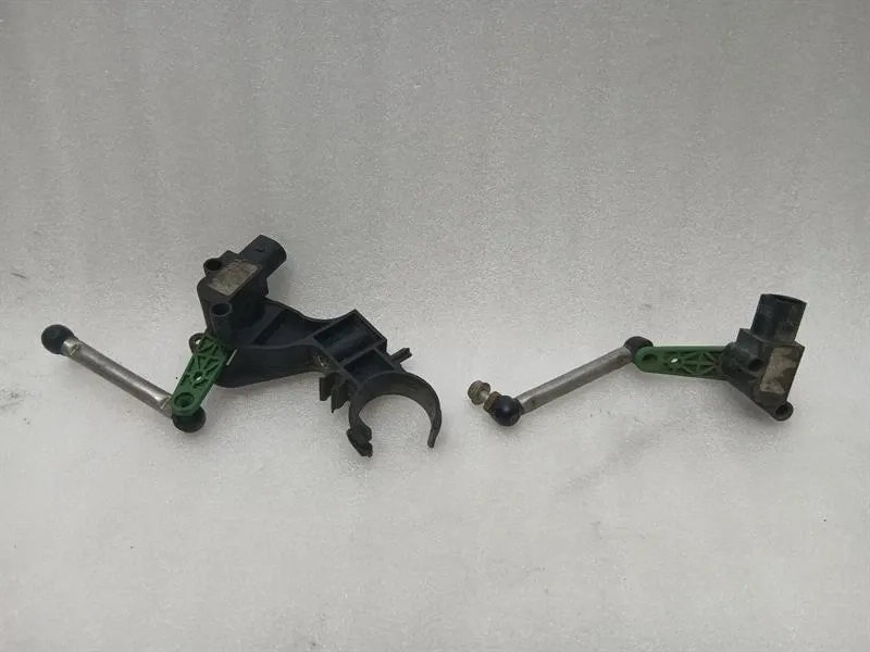 Porsche 911 (991) Porsche 911 991 Sensor 99163138100 Level Sensor Set SET OF 2 Body type: Coupe
Fuel: Petrol
