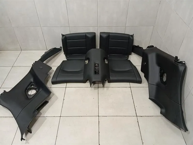 Porsche 911 (991) Porsche 911 991 Rear Seat Set Coupe 99155547502 Rear Seat Set 99155547602 Body type: Coupe
Fuel: Petrol
