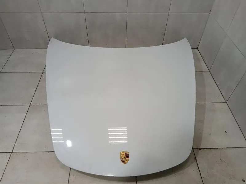 Porsche 911 (991) PORSCHE 911 991 BONNET 99151101104 BONNET GOOD CONDITION Body type: Coupe
Fuel: Petrol