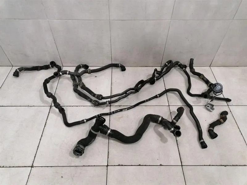 Mercedes-Benz A (W177) MERCEDES GT 4-DOOR X290 GT63S AMG Cooling Pipe A2135011601 Coolant Hose Body type: Hatchback
Fuel: Petrol