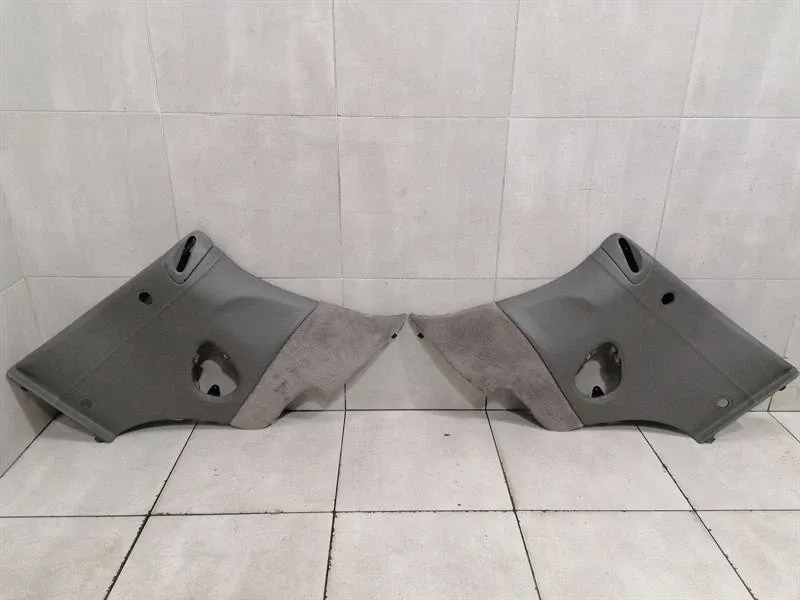 Porsche 911 (996) Porsche 911 996 Rear Panel Set 99655507213 Trim Leather 99655507113 Gray Body type: Convertible
Fuel: Petrol