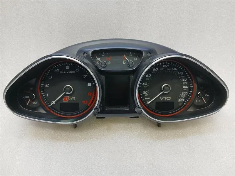 Audi R8 AUDI R8 TYPE 42 5.2 V10 COUPE Instrument Cluster 420920981P Speedometer MPH Body type: Coupe
Fuel: Petrol
