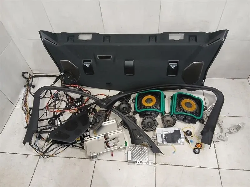 BMW 3 (G20 / G21) BMW 3 Series M3 G80 G20 Speaker Set 5A8648201 Speaker Set Harman/Kardon Body type: Saloon
Fuel: Petrol