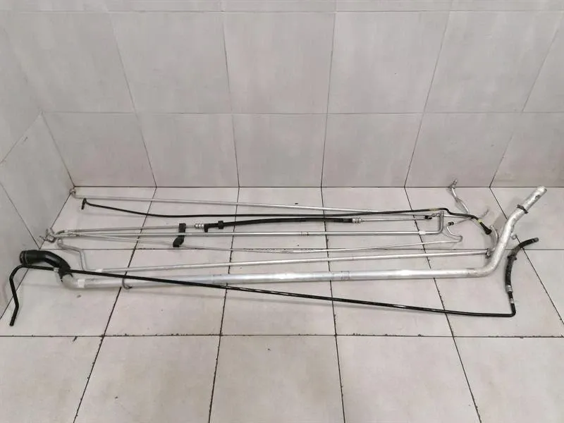 Ferrari 458 Toru   Ferrari 458 F142 Spider Pipe Set Under Car 2624...