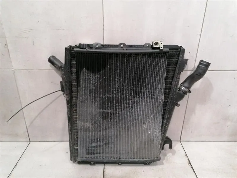 Ferrari 458 Radiator pack Ferrari 458 F142 Spider Radiator 262837 Left Ra...