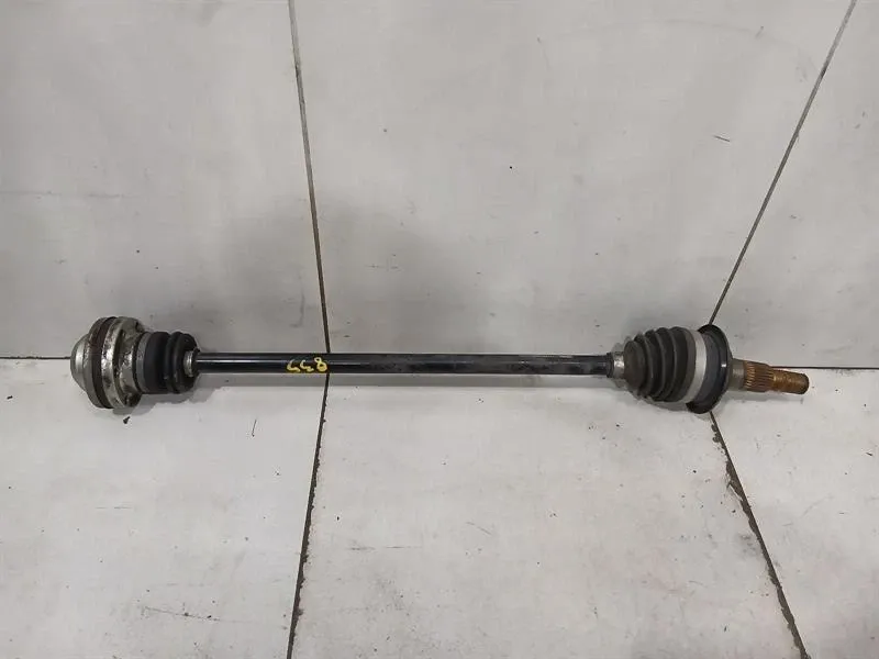 Porsche 911 (991) Porsche 911 991 Right Front Drive Shaft 99134903803 Drive Shaft Front Right Body type: Coupe
Fuel: Petrol