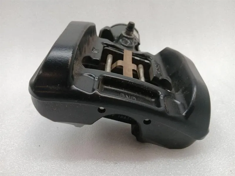 Audi R8 Audi R8 4S right rear caliper 4S0615408 parking brake caliper rear right