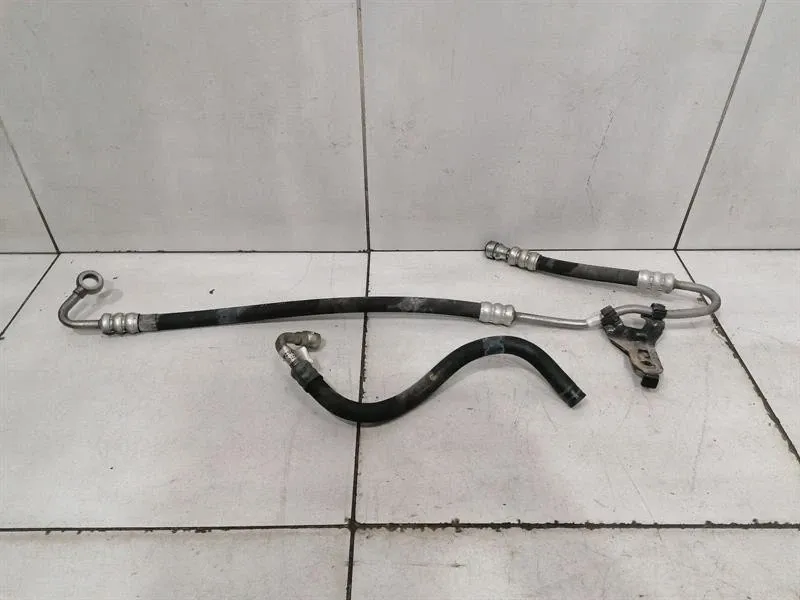 Ferrari 458 Ferrari 458 F142 Spider Power Steering Hose 262429 Power Steering RHD Body type: Convertible
Fuel: Petrol