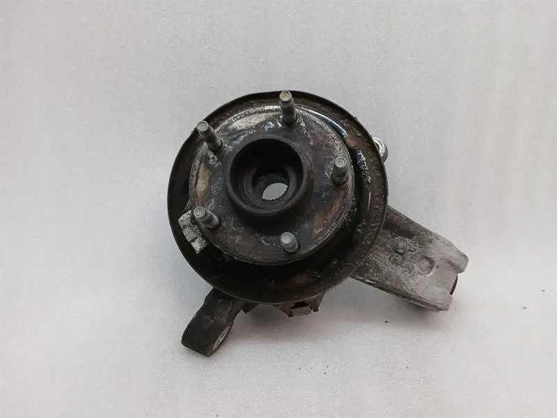 Chevrolet Corvette (C6) Chevrolet Corvette C6 Z06 LS7 Right Rear Hub 15876594 Wheel Bearing Housing Rear Re