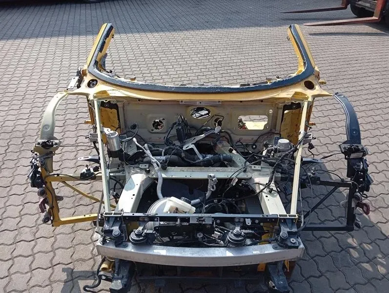 Audi R8 Audi R8 4S Performance Front End Clip 4S0805028K Lock Carrier Front Mask Body type: Coupe
Fuel: Petrol