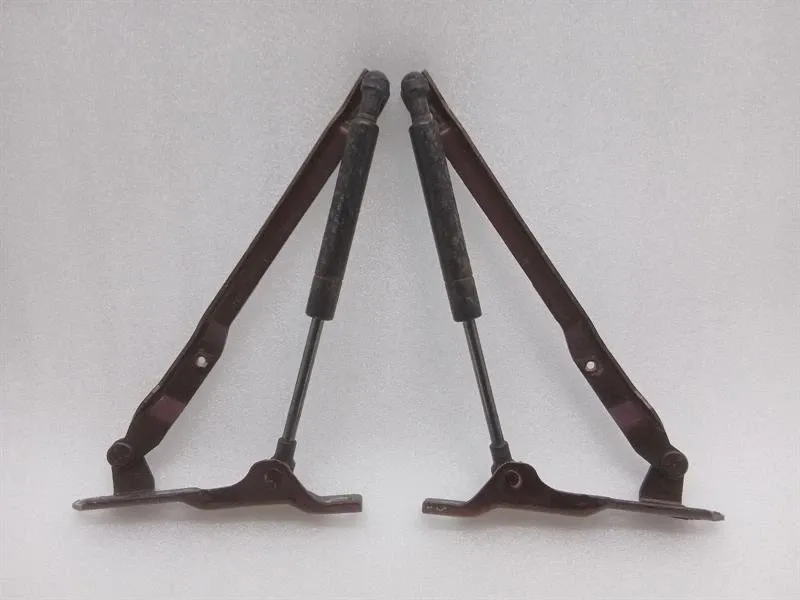 Porsche 911 (996) Porsche Boxster 987 Bonnet Hinge 99751115100 Hood Hinge SET SET Body type: Convertible
Fuel: Petrol