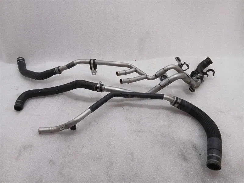 Ferrari California Ferrari California T F149 14-17 Cooling Pipe 302790 Coolant Hose Pipe Body type: Convertible
Fuel: Petrol
