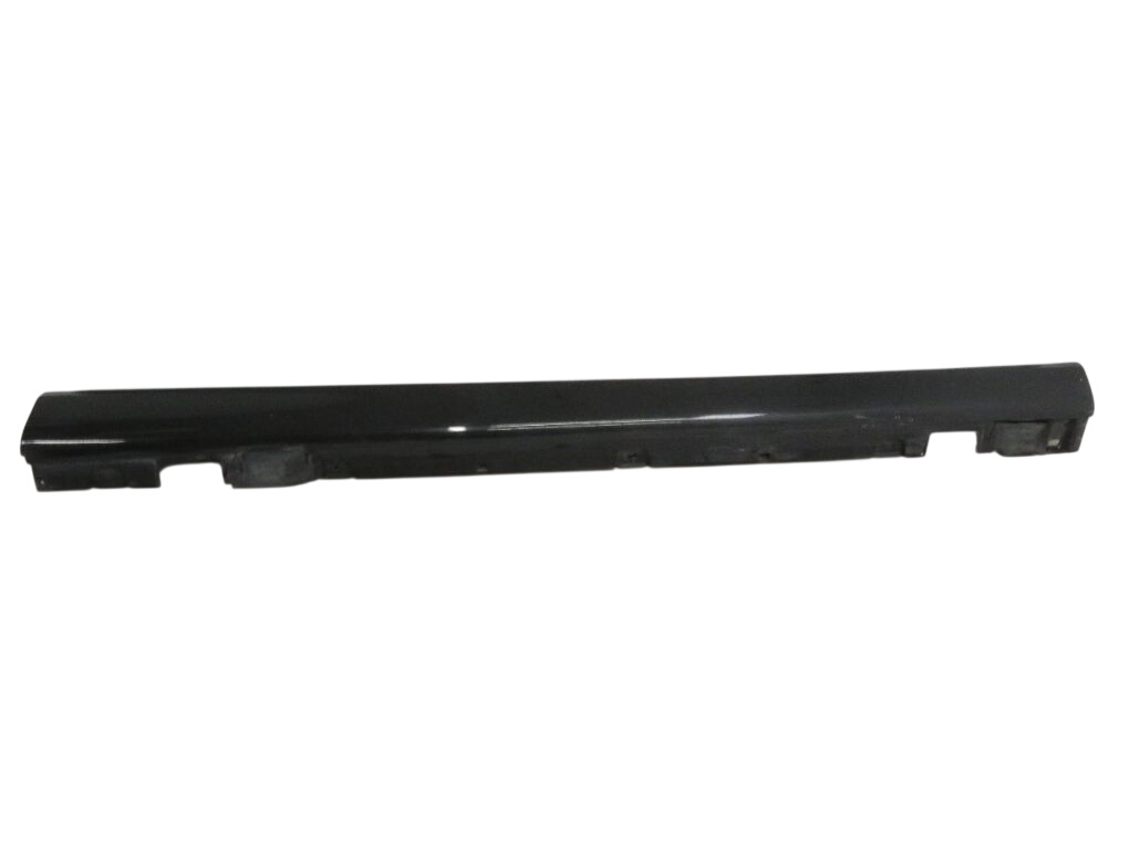 Mercedes-Benz A (W176) порог (правый) A21369852009999 A2136985200 Side Skirt Right ME...