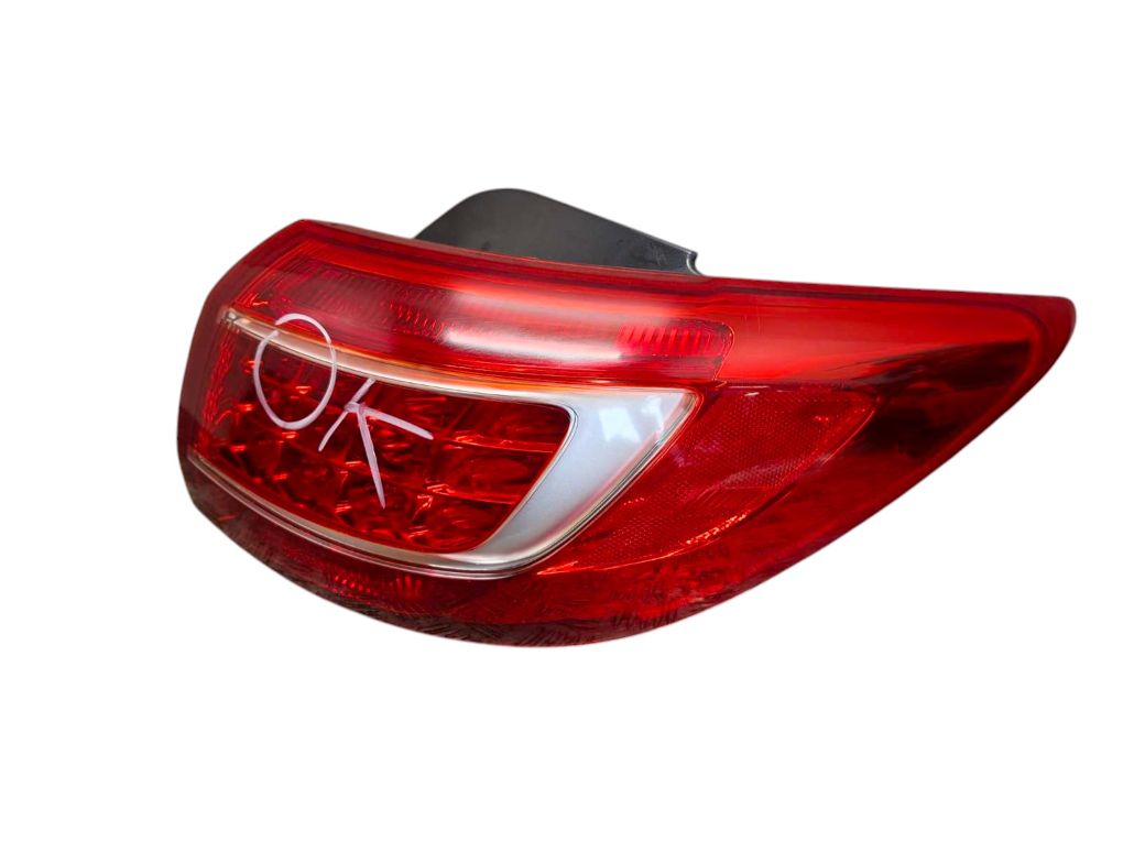 Kia Sportage Tail light, right