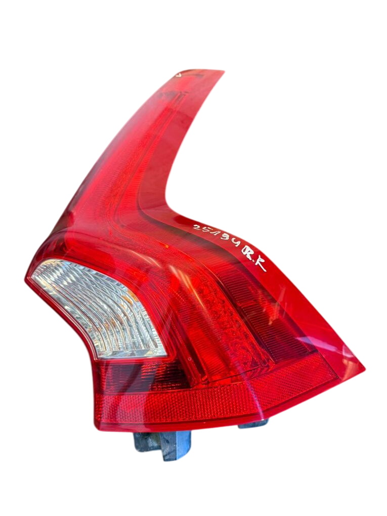Volvo S60 Tail light, right 31395929 Tail light, right VOLVO S60 II / V60 I...