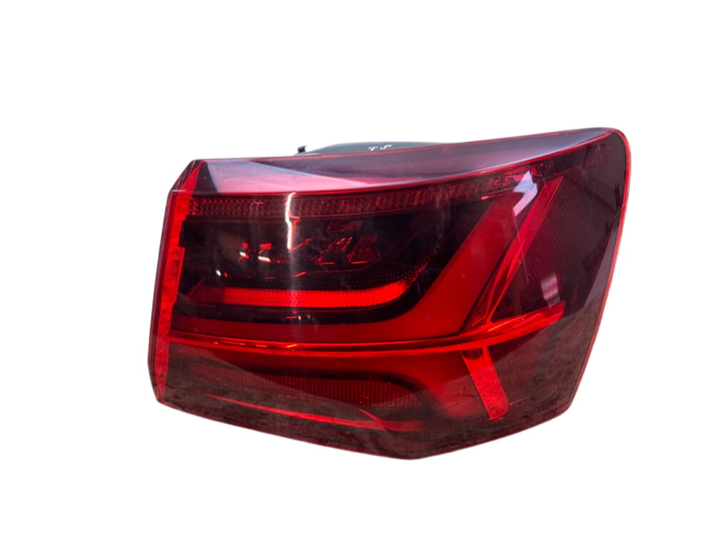 Audi A6 (C7) Tail light, right 4G9945096F Tail light, right AUDI A6 / A6 ALLRO...