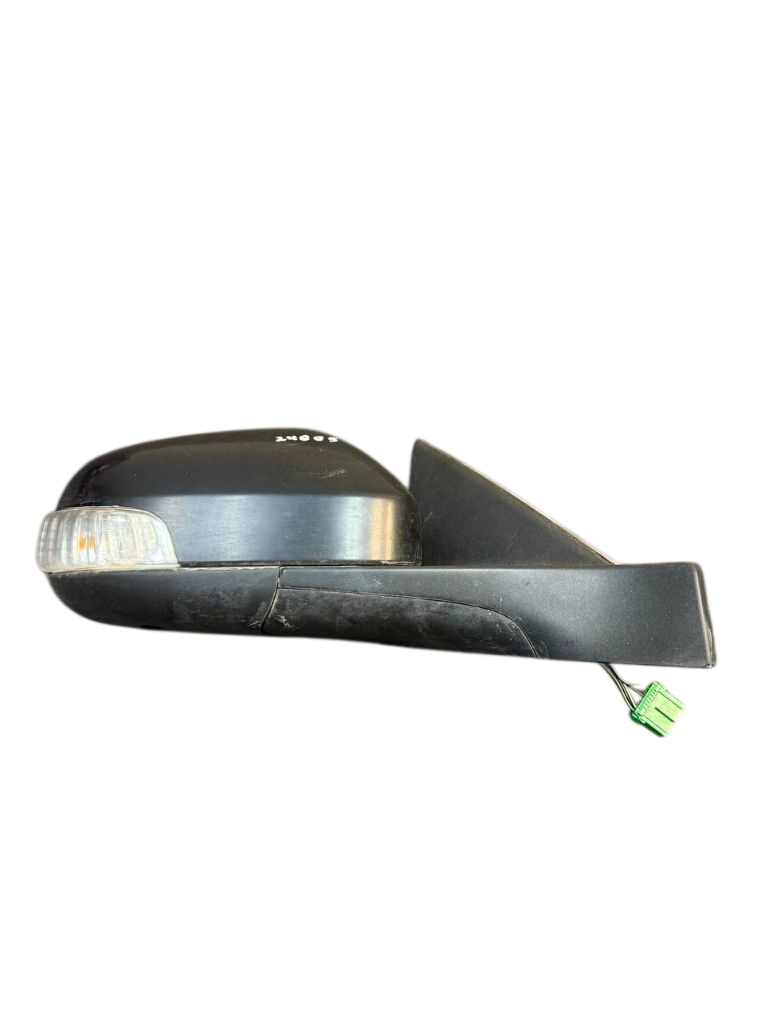 Volvo V70 peili (oikea) Mirror right VOLVO V70 III (BW) (2007-2016)

Ge...