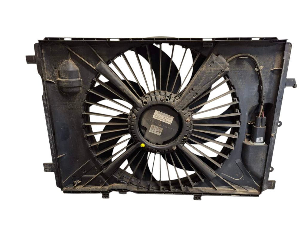 Mercedes-Benz C (W204) Radiator Fan Electric A2045000493 Radiator Fan Electric MERCEDES-BENZ...