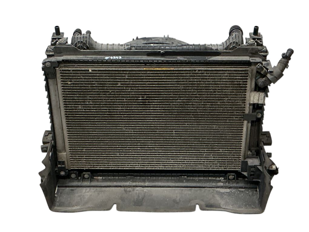 Jaguar XE Radiator set GX738005DC GX7319710BC GX738C607AD Radiator set...