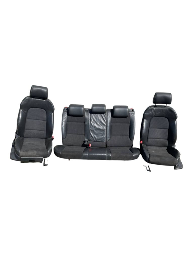 Audi A3 (8P) Set Of Seats S-LINE Set Of Seats AUDI A3 (8P) (2003-2012)

P...